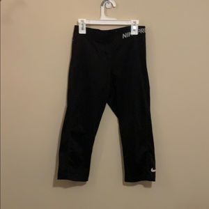 Nike Pro Capris